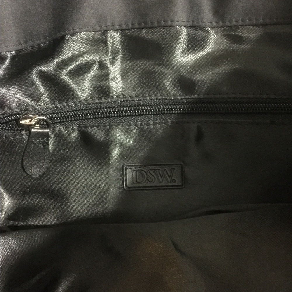 DSW Black Tote NEW!! - Picture 4 of 4